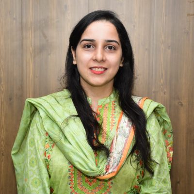 Dr. Amina Niazi
